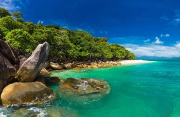 CAIRNS COAST