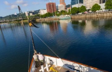 portland_river_and_adventure_cruising_with_uncruise_adventures